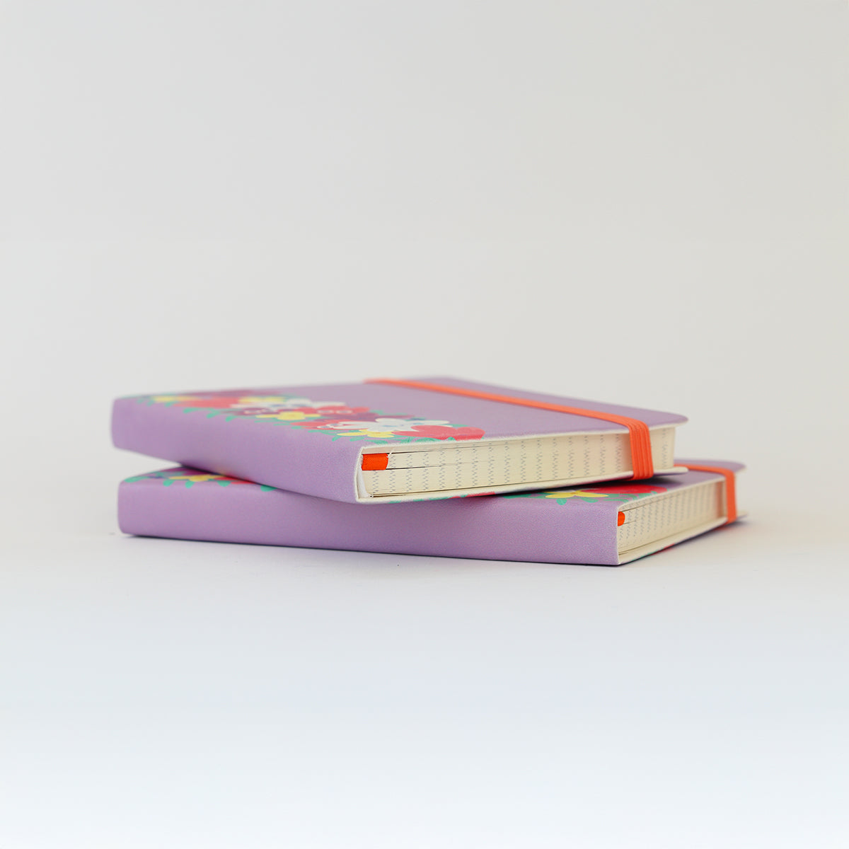 JULIESBUDDIES Carnet A6 "Fleurs câlines"