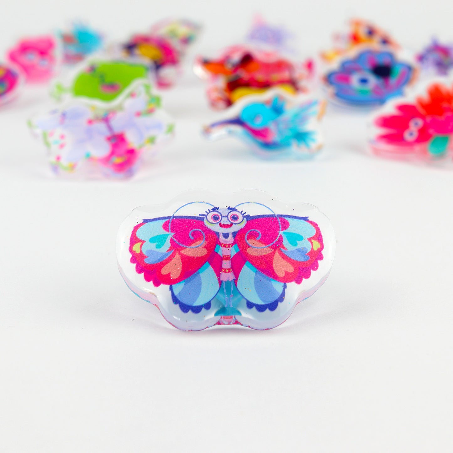 JULIESBUDDIES Pins Papillon en Acrylique