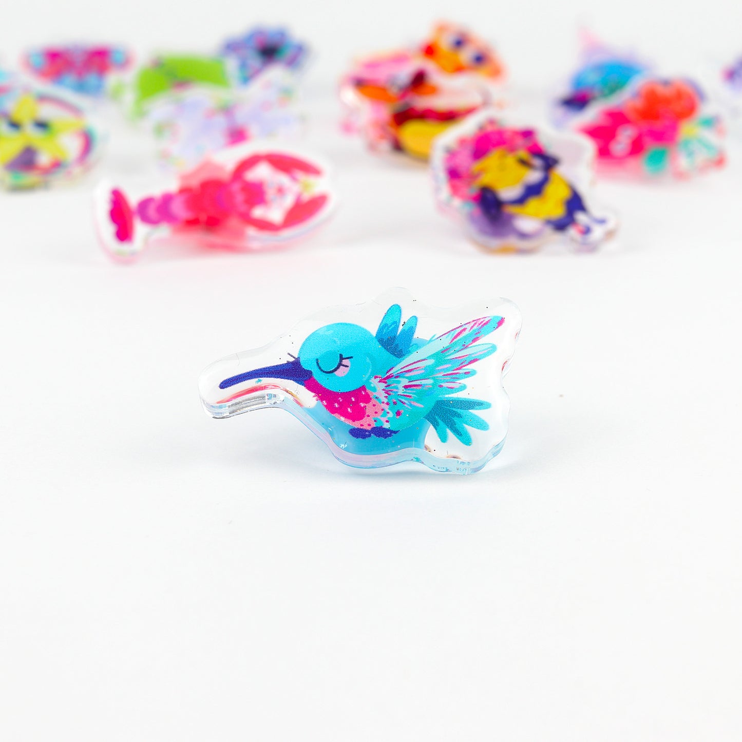 JULIESBUDDIES Pins Colibri en Acrylique