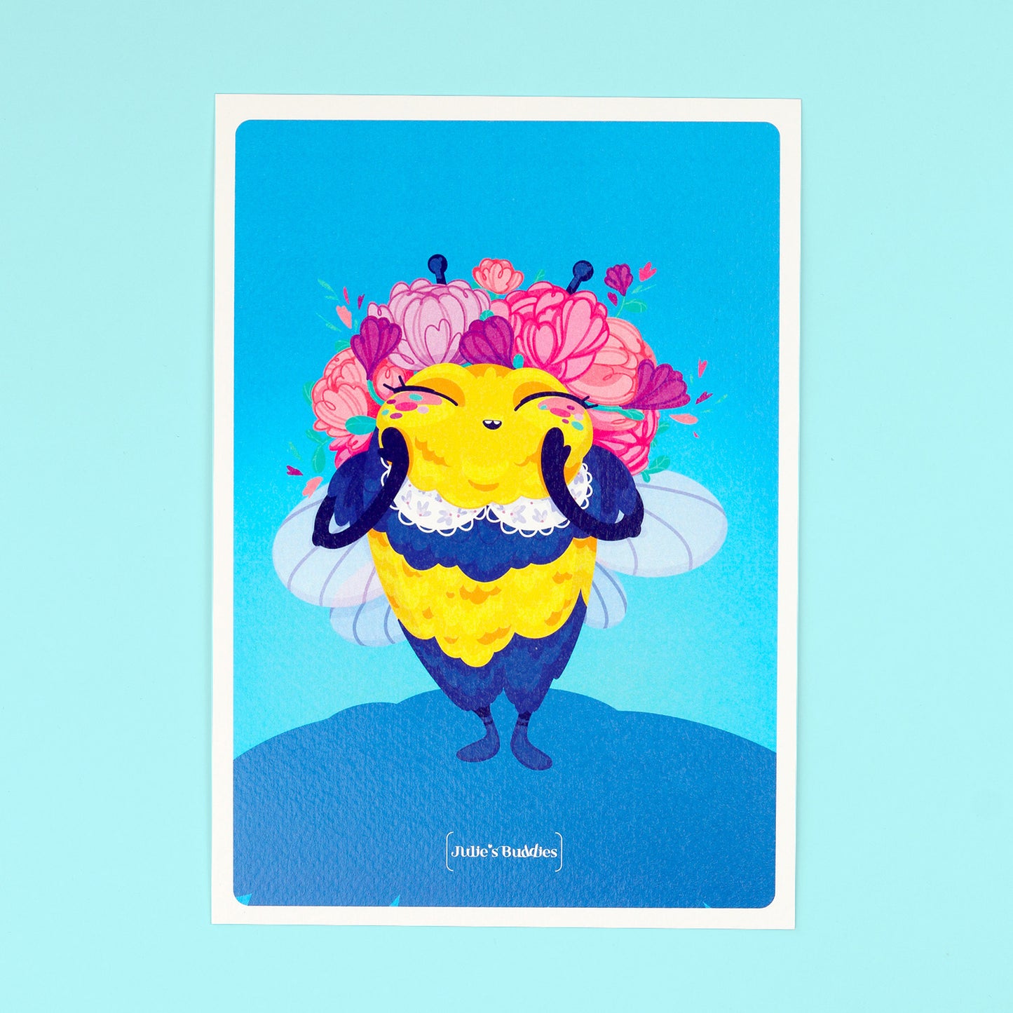 JULIESBUDDIES Postcard Pretty Bumblebee